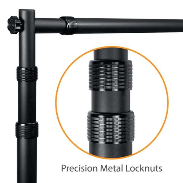 Close-up of the hardware Premium stand up close