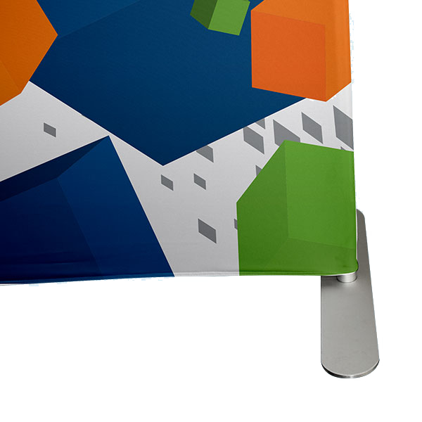 Print slides down to just above stabilizing feet